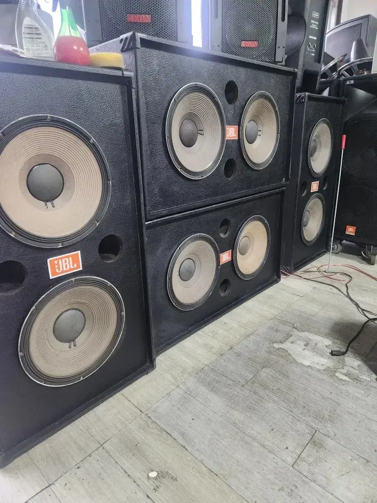 JBL15인치떠블우퍼 1조2226H